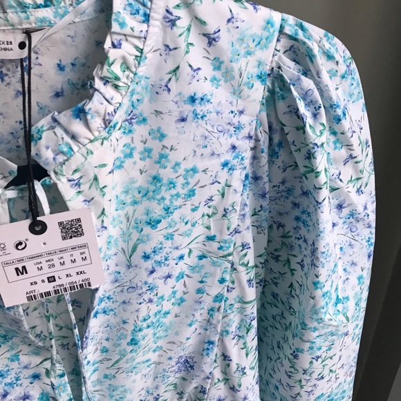 NWT! Zara Blue Floral Poplin Printed Dress with Ruffle Trim Size: M - Picture 6 of 11